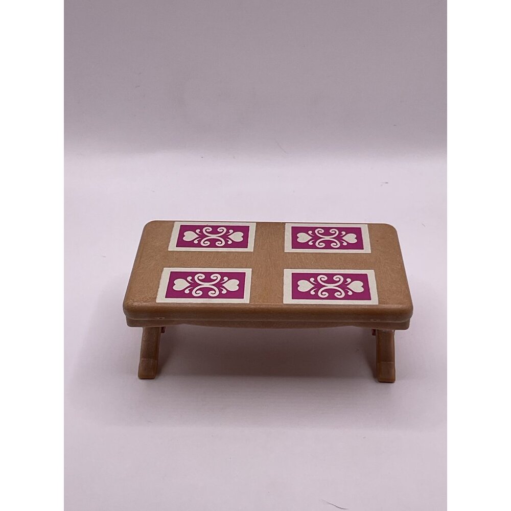 Lil Woodzeez Dollhouse Picnic Table With Pink Design